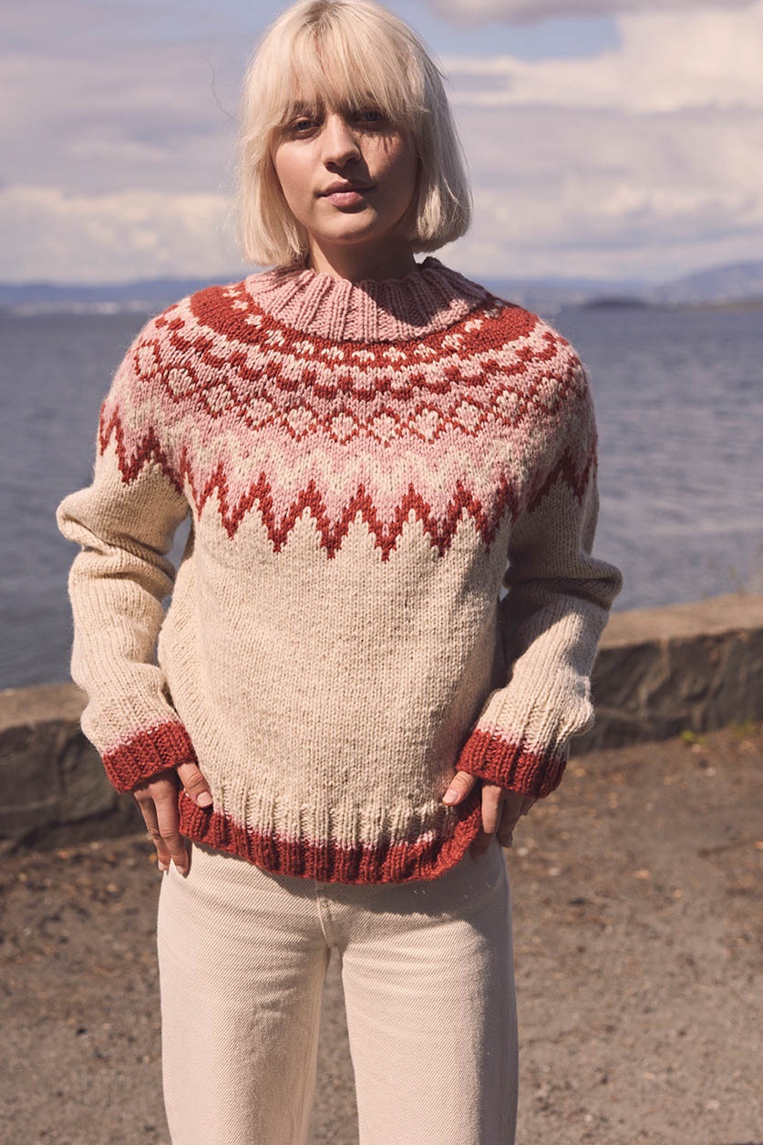 mund billetpris matematiker Polarstjerne Dame sweater fra Tema 68 fra Sandnes Garn