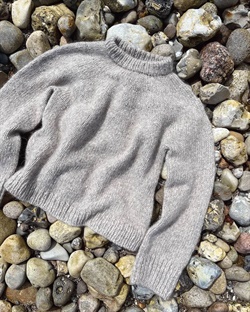Novice Sweater - Chunky Edition - strikkeopskrift fra PetiteKnit